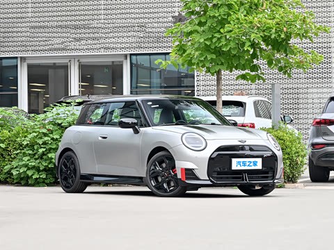2026�� JOHN COOPER WORKS �й��ر��