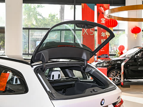 2026�� M3���а� M xDrive ������