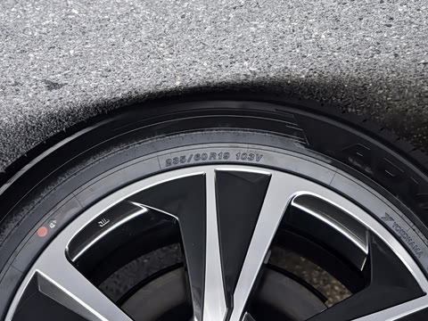 2026�� 350h ����������