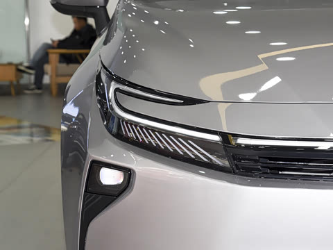 2026�� 1.8L ˫�� �ȷ��