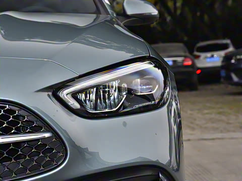 2026�� C 260 L �˶���