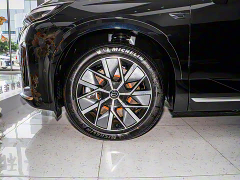 2025�� Ǭ�� UItra 5��