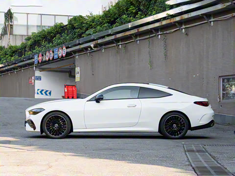 2026�� CLE 300 4MATIC �����ͽ��ܳ�