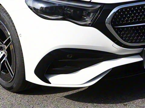 2026�� E 300 ʱ�����˶���