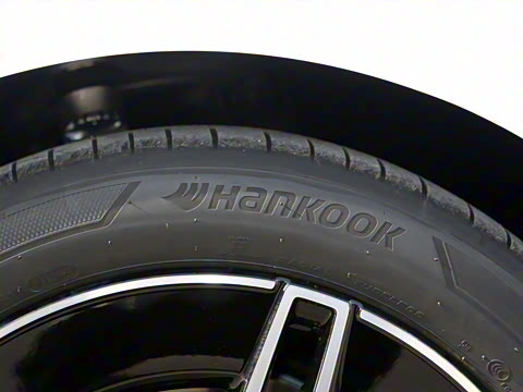 2026�� E 300 ʱ�����˶���