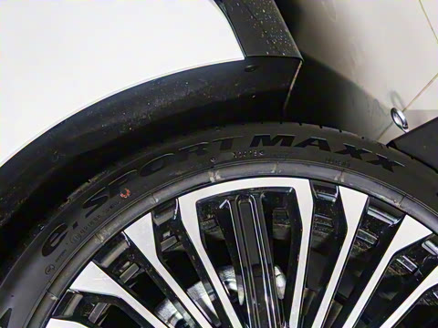 2025�� �Ŀ� Max�����