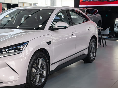 2025�� EV 470KM������