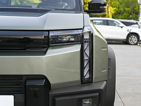 2025�� 215Զ�а�