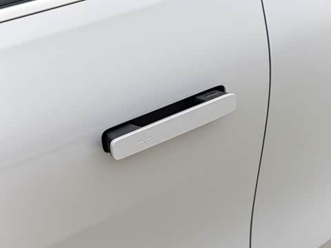 2026�� 225km EM-i Զ�����ǺӰ�