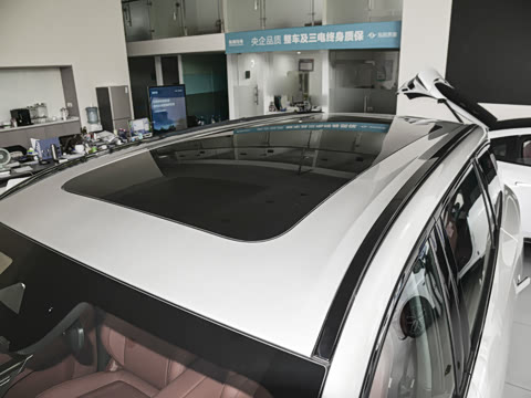 2025�� 210Ultra���Ȱ� 6��