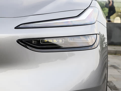 2026�� 85kWh Max+