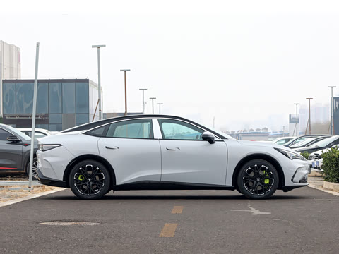 2026�� 650 Ԫ�������� 390kW