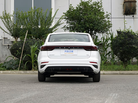 2027�� ���� 1.5L CVT������