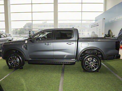 2025�� ̽�������Զ��� ����