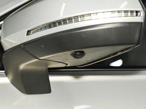 2025�� ���ڿ� 330TSI �Զ�����R-Line��ҫ��