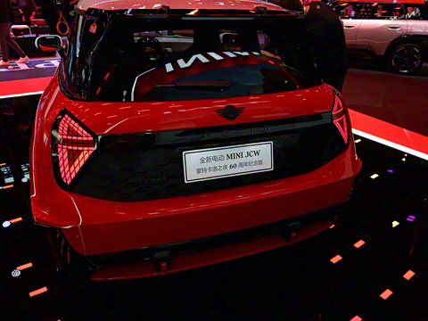 2025�� ���ؿ���֮ҹ60��������