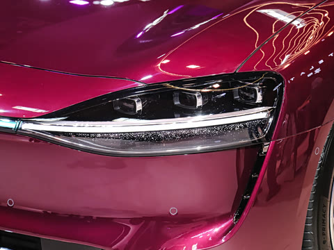 2026�� ���� Ultra ���� 53kWh (896�߼����״