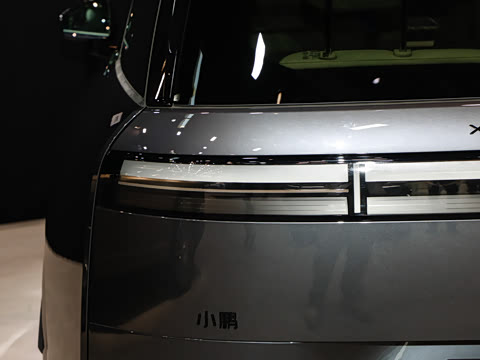 2026�� ���� 750 �����콢��