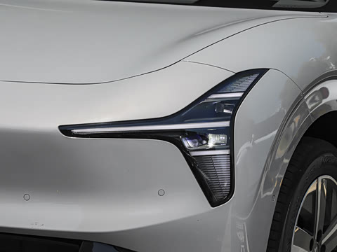 2026�� ���� 525 Ultra SE 