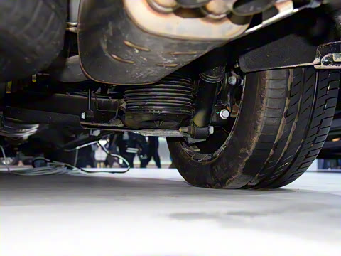 2025�� 2.0T �ݺ��ĺ�50����������