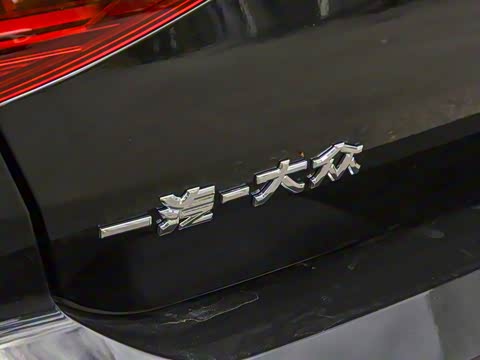 2025�� �Ŀ�� ������ 330TSI DSG������