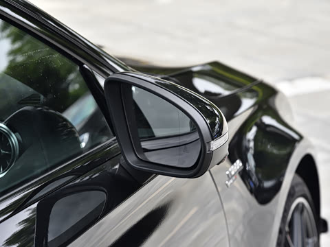 2026�� AMG A 45 S 4MATIC+