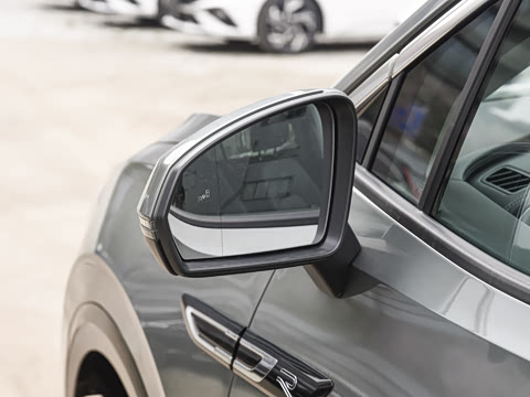 2026�� 450TSI �����콢 6��