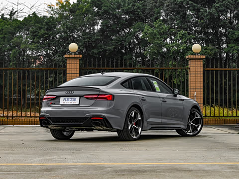 2025�� RS 5 2.9T Sportback ȼ���