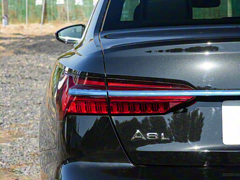 2026 55 TFSI quattro 