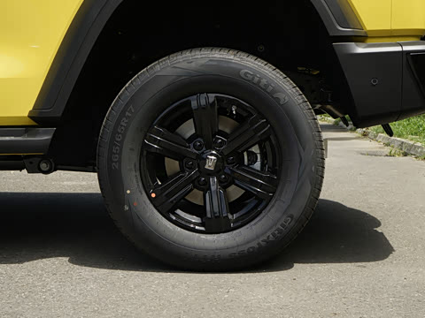 2026�� 2.0T ����������