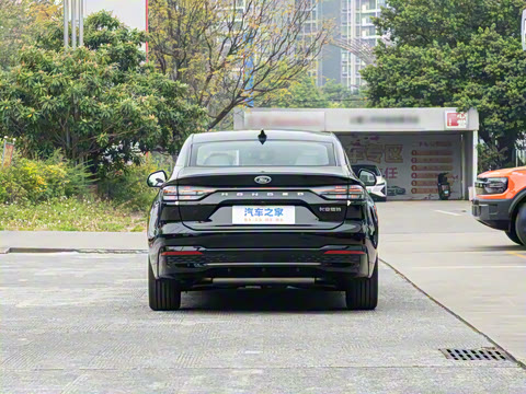 2026  2.0T  EcoBoost  