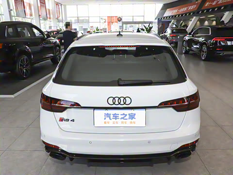 2024��  RS4 Avant ȼ���