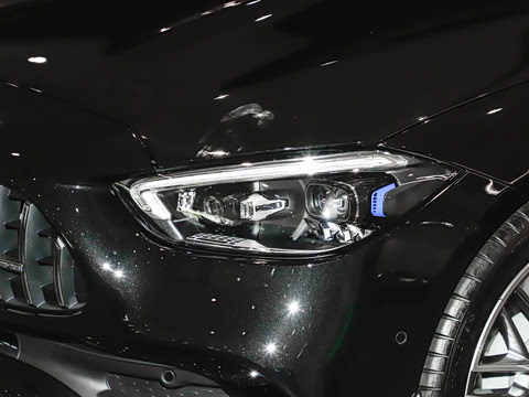 2026�� AMG C 43 4MATIC