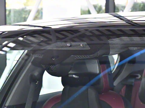 2026�� xDrive 50L M�˶���װ