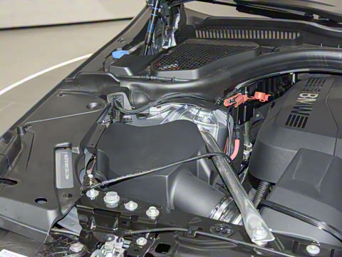 2025�� 525Li M�˶���װ