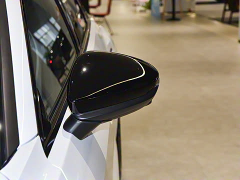 2026�� 2.0T �˶��� quattro