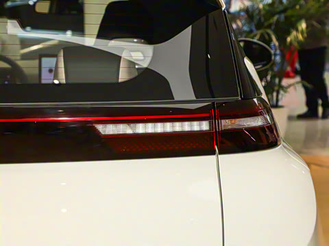 2025�� �Ŀ� �Ǽݰ� 305km ������