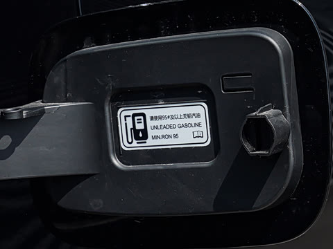 2025�� �Ŀ�  2.0T PHEV ����200��������� 7��