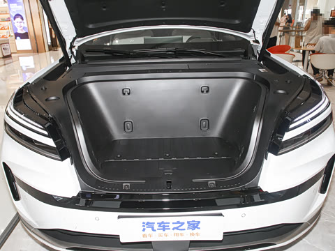 2025�� Pro ������