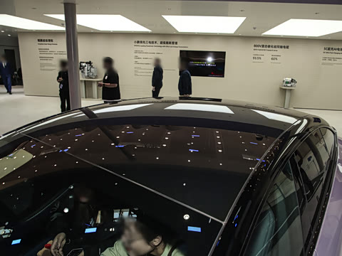 2026�� ���� 725 Max �콢��