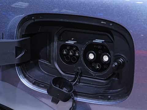 2026�� 235km ����Ǭ��������