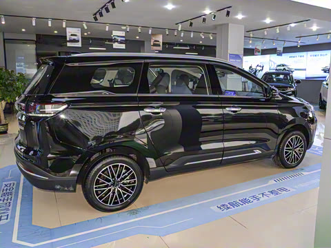 2025�� 7��490��׼��