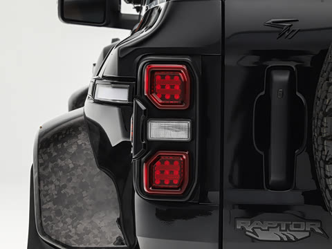 2025�� 3.0T ����SV7 ���ݰ�