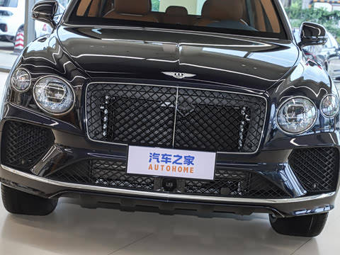 2026�� 4.0T V8 ������