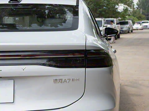 2025�� EM-i 70km ̽����