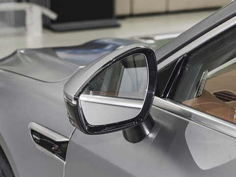 2025�� ��� �����۷��