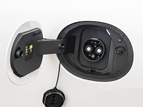 2025�� �Ŀ� 466km COOPER E ������