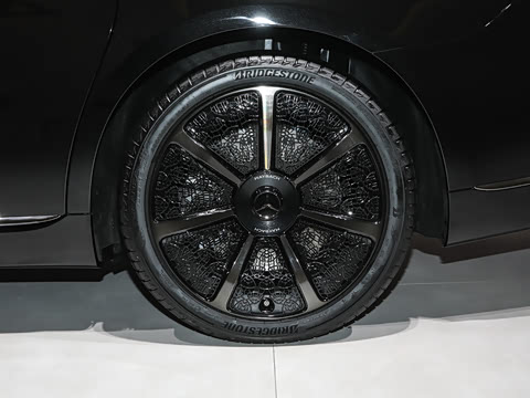 2027�� S 580 4MATIC Night Series