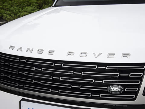 2026�� 3.0 L6 400PS HSE�����