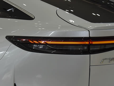 2026�� 700 Max�����״��